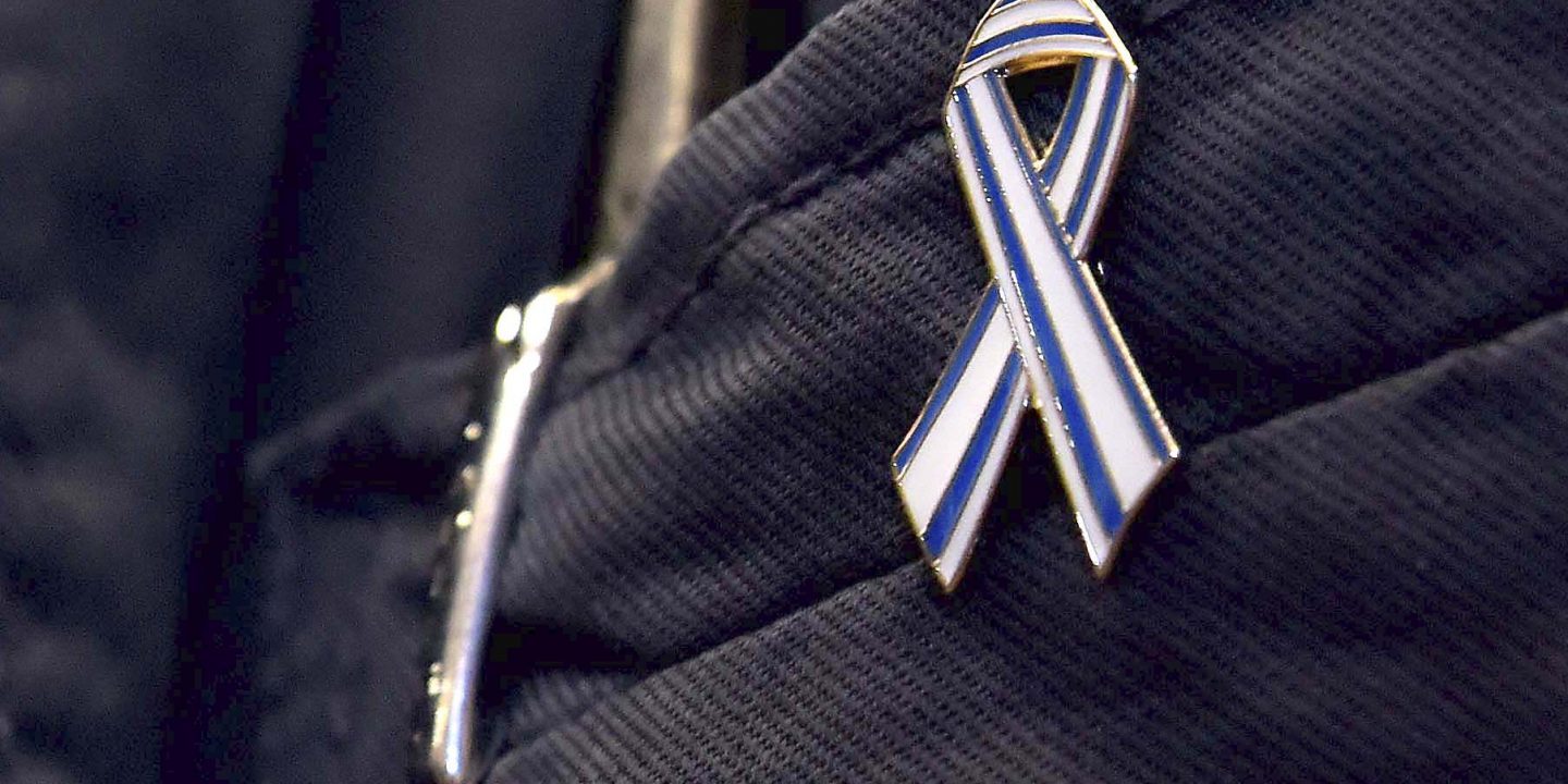 Thin Blue Line Pin, Ribbon